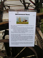 Moissonneuse lieuse (30eme fete des moissons de Saint-Jean-de-Touslas) (txt)